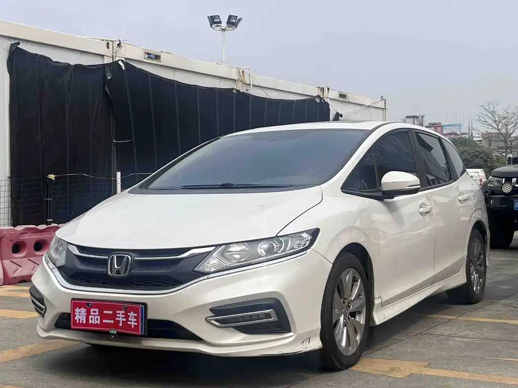 Honda Jade