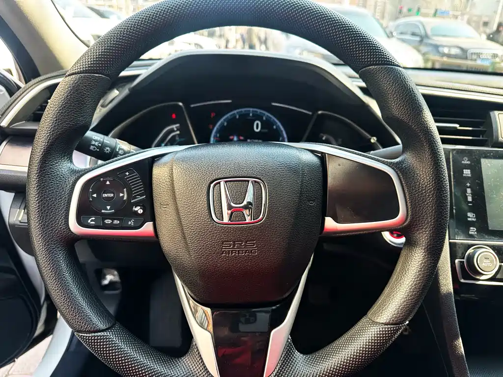 Honda Civic — фото 9