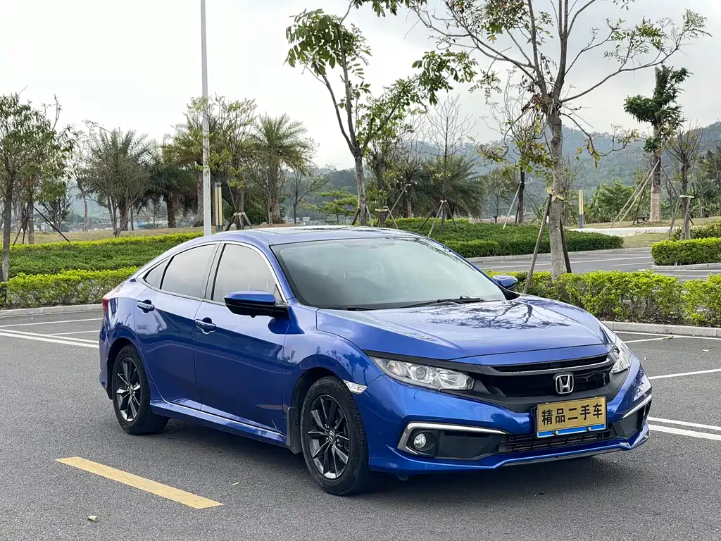 Honda Civic — фото 3