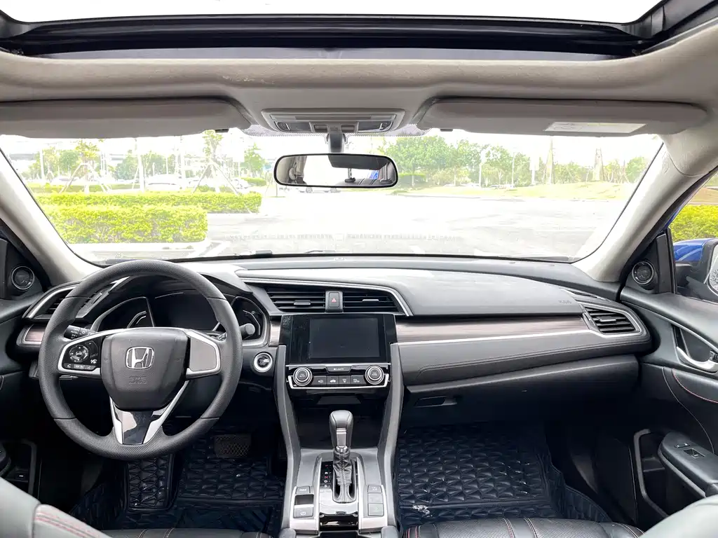 Honda Civic — фото 5
