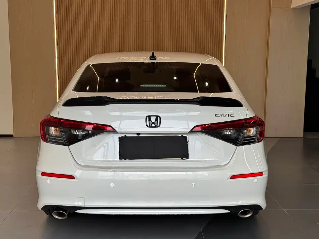 Honda Civic — фото 17