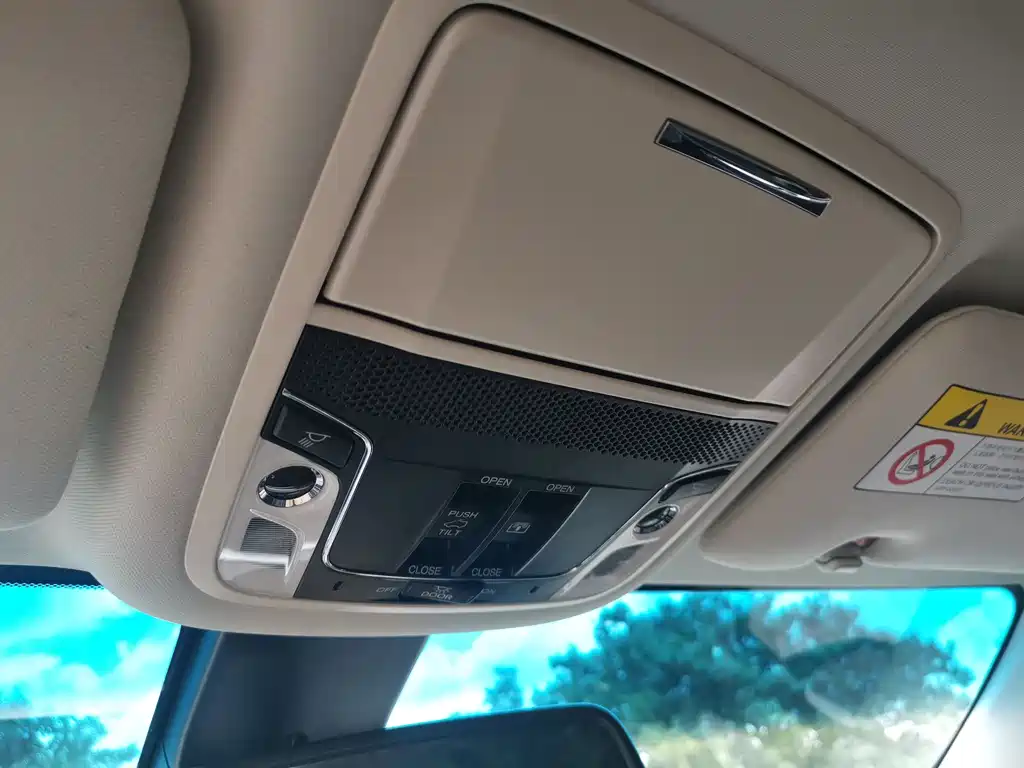 Honda Odyssey — фото 15