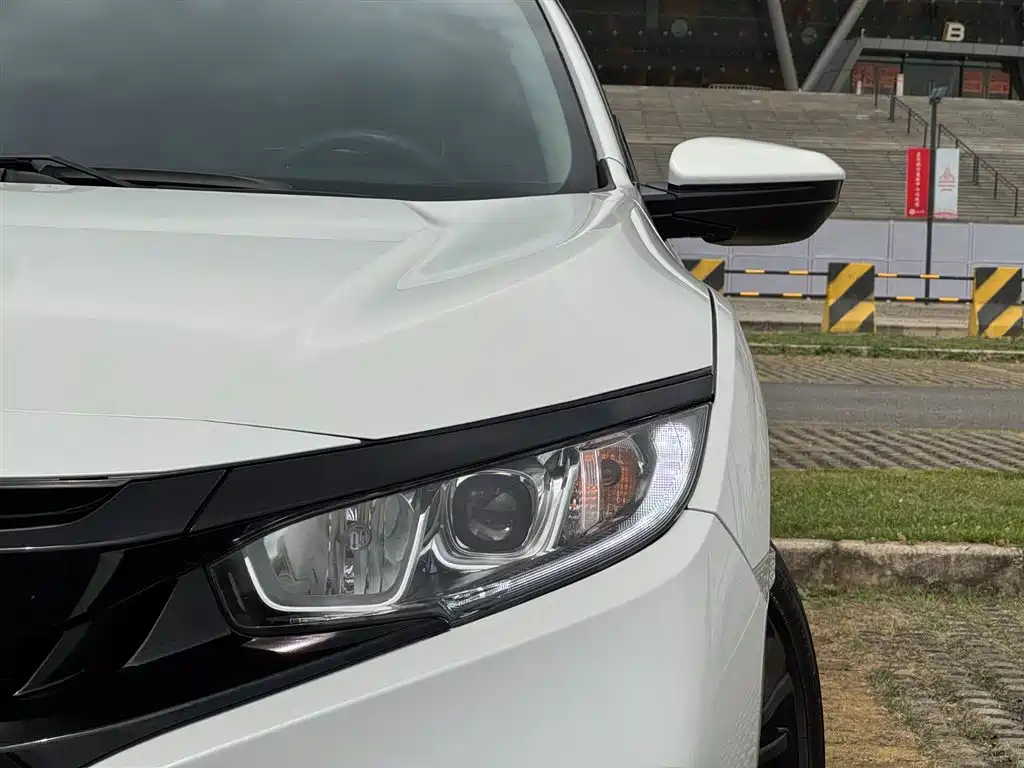 Honda Civic — фото 3