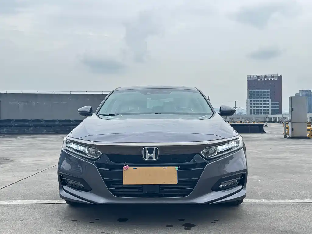 Honda Accord — фото 2