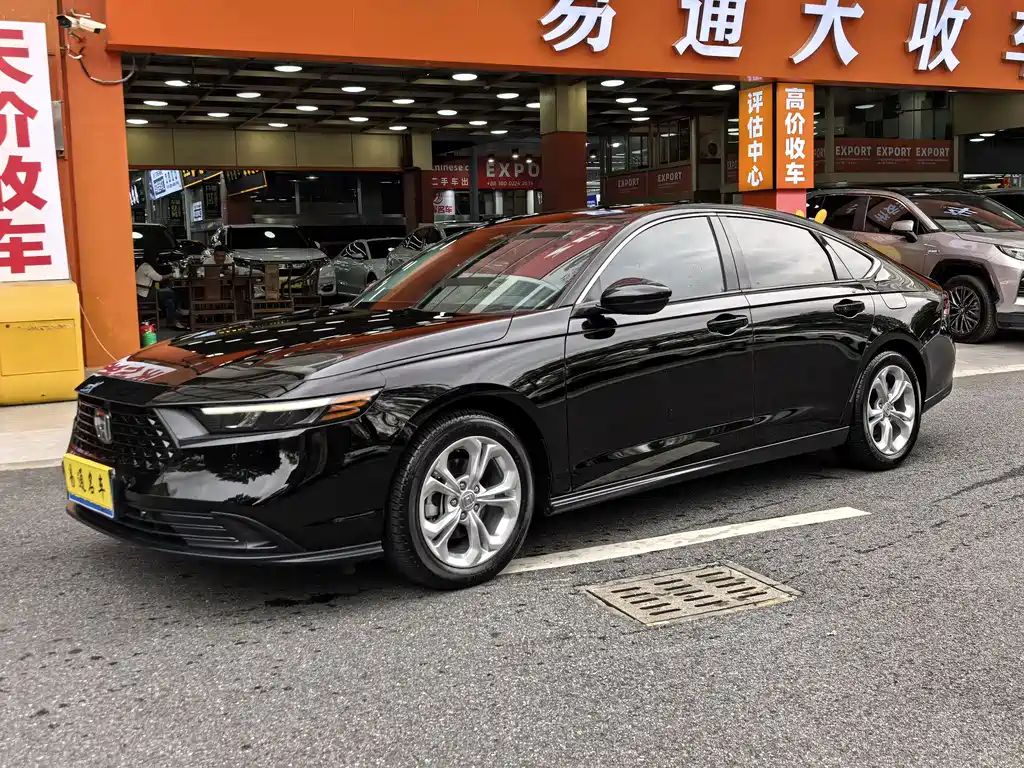 Honda Accord — фото 2