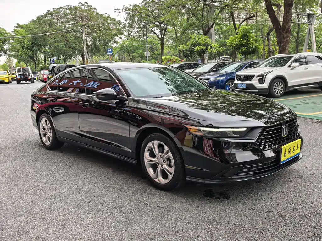 Honda Accord — фото 5