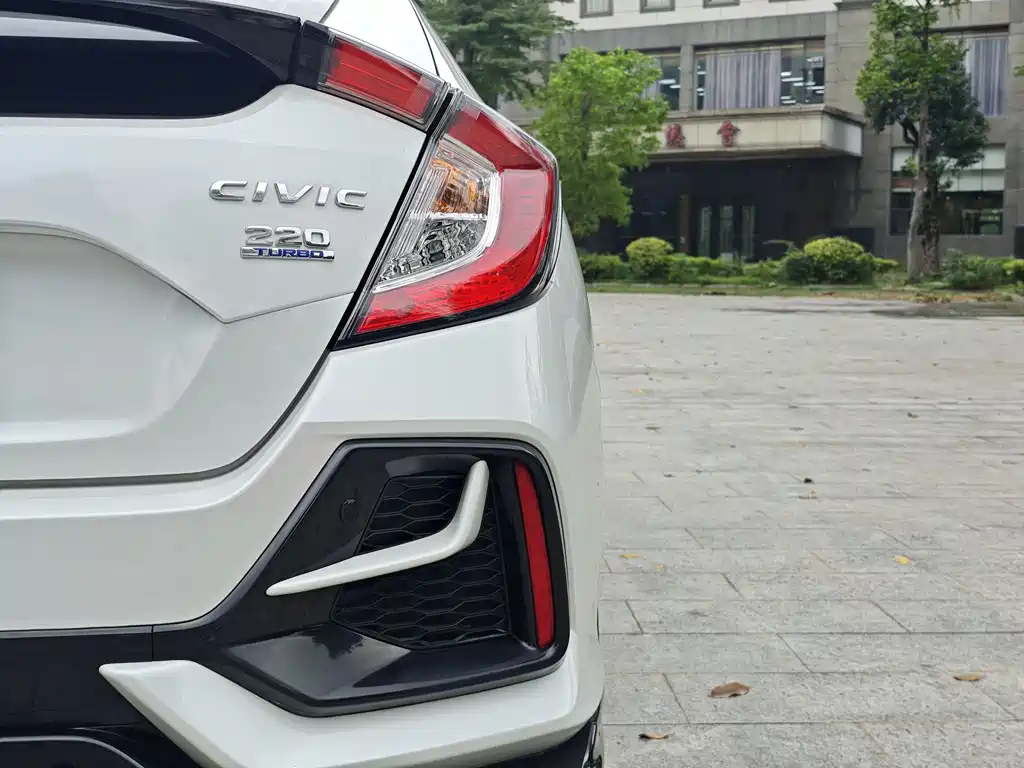 Honda Civic — фото 9