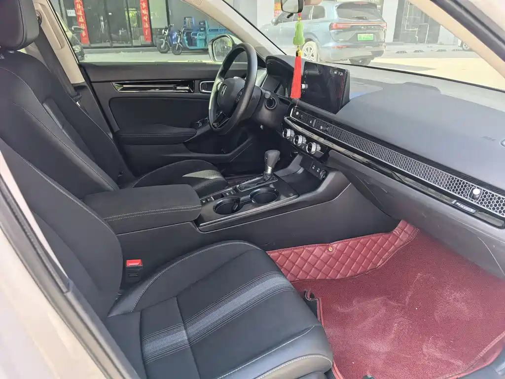 Honda Civic — фото 7