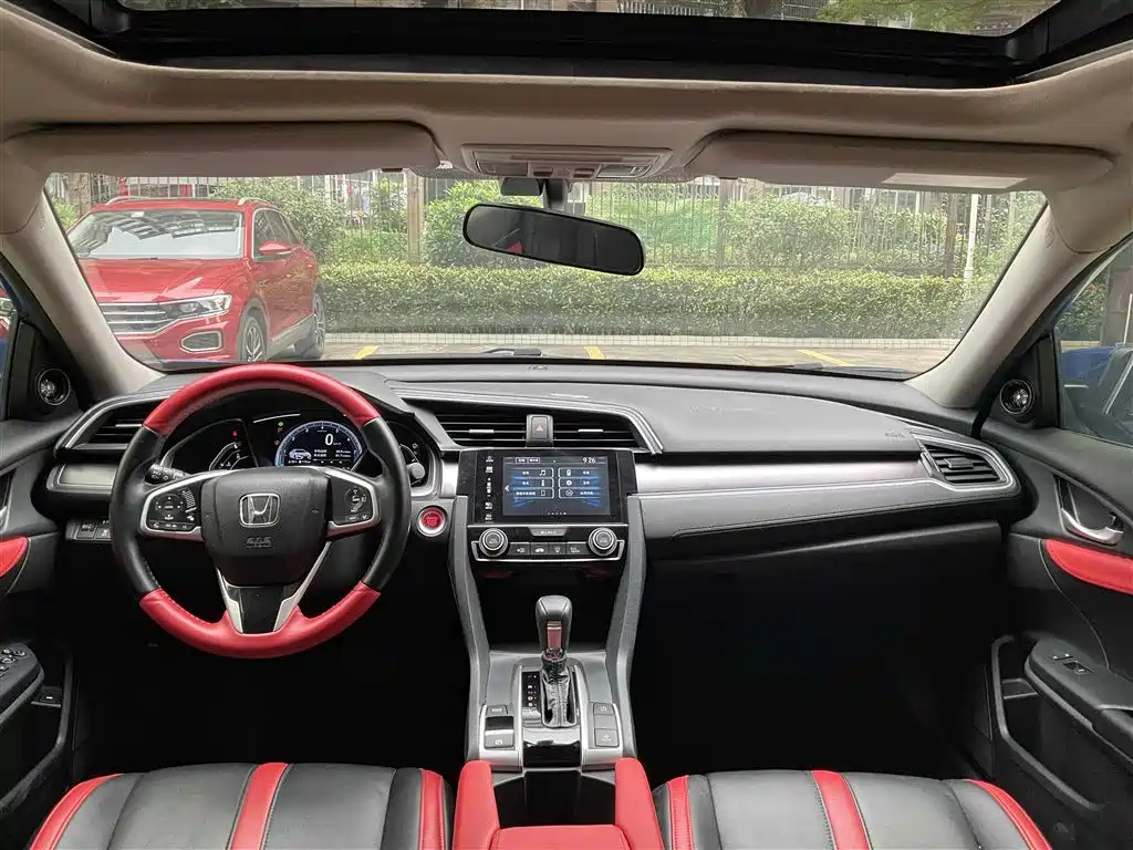 Honda Civic — фото 4