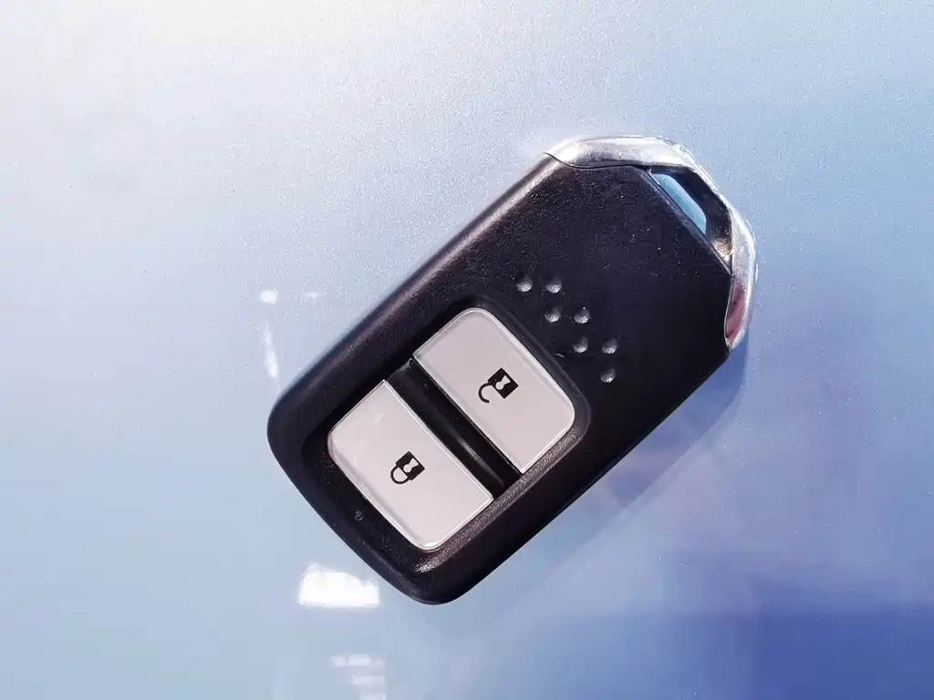 Honda Fit — фото 9