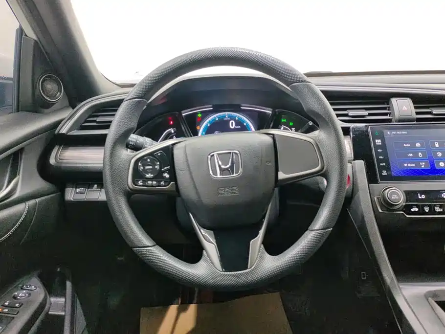 Honda Civic — фото 15