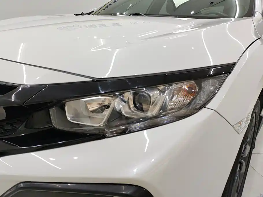 Honda Civic — фото 5