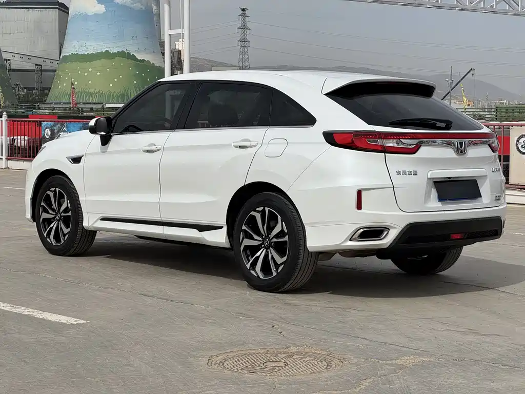 Honda UR-V — фото 9