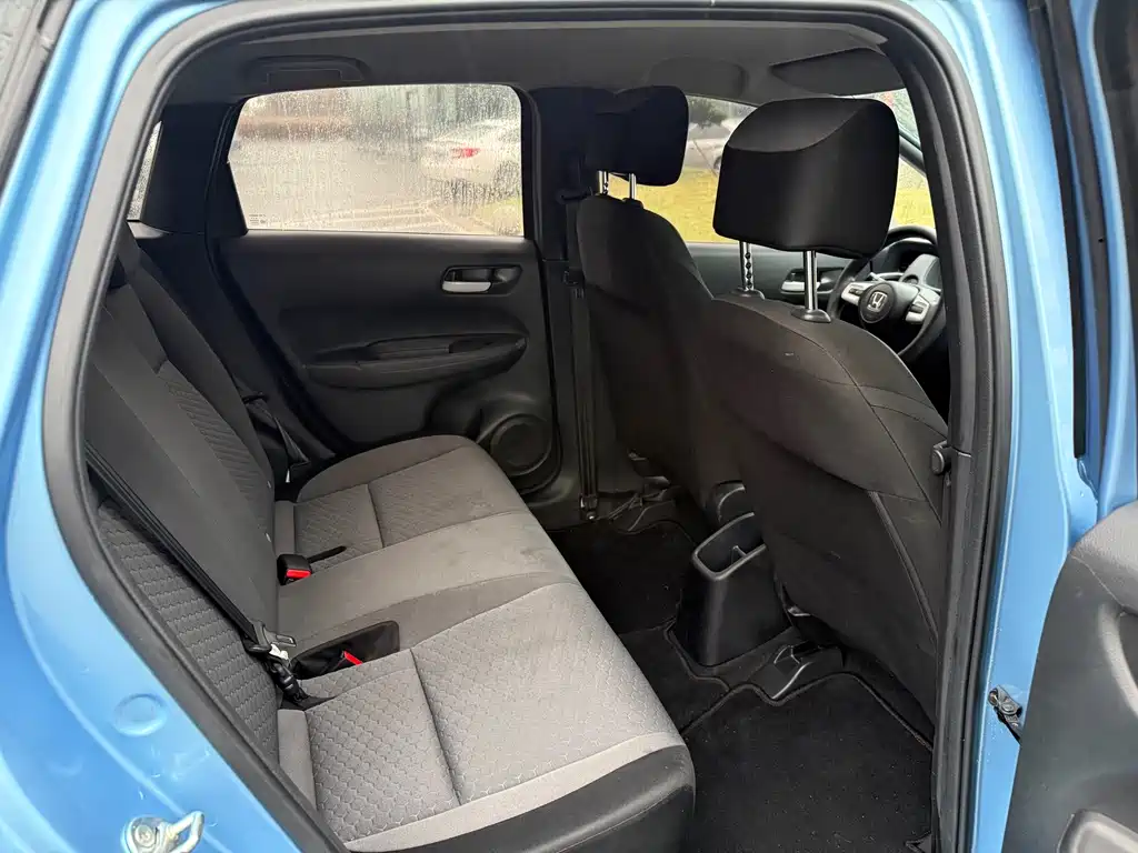 Honda Fit — фото 13