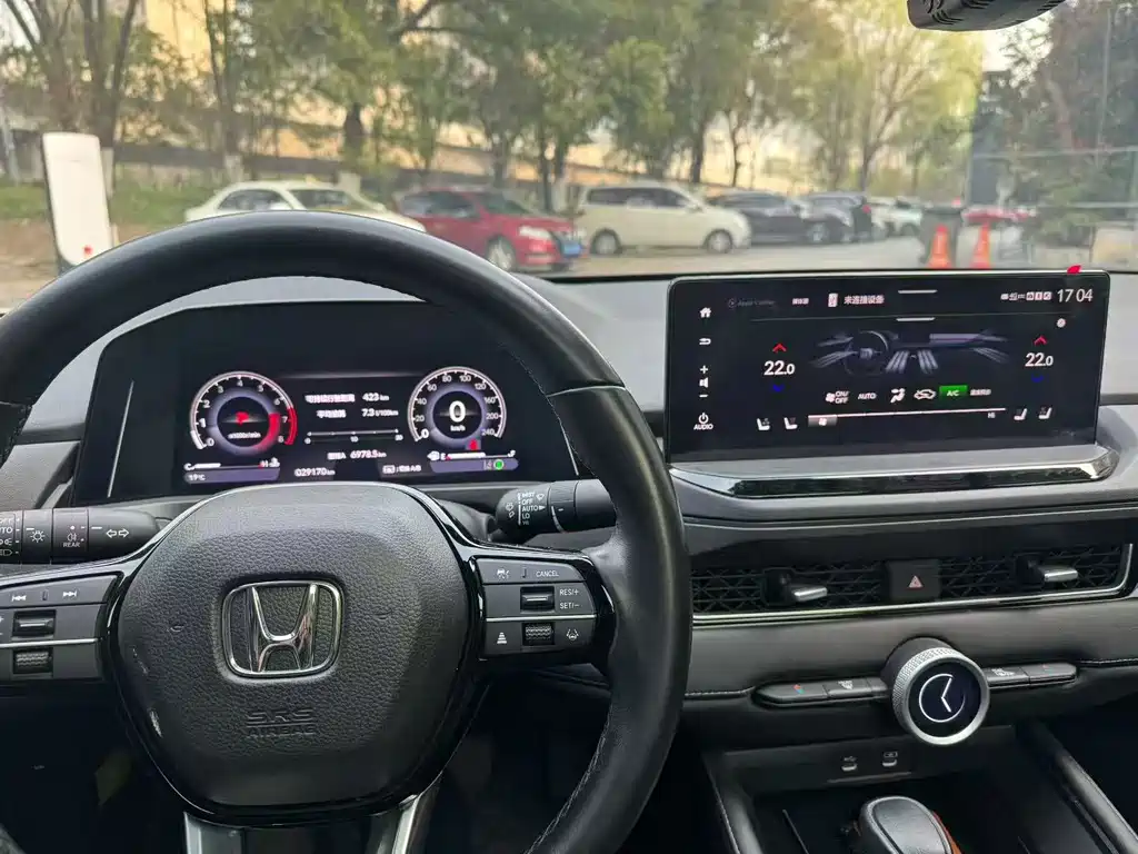 Honda Inspire — фото 9