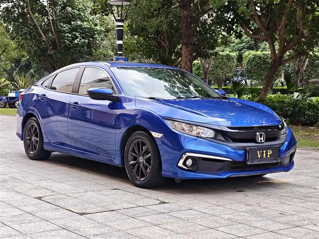 Honda Civic — фото 3