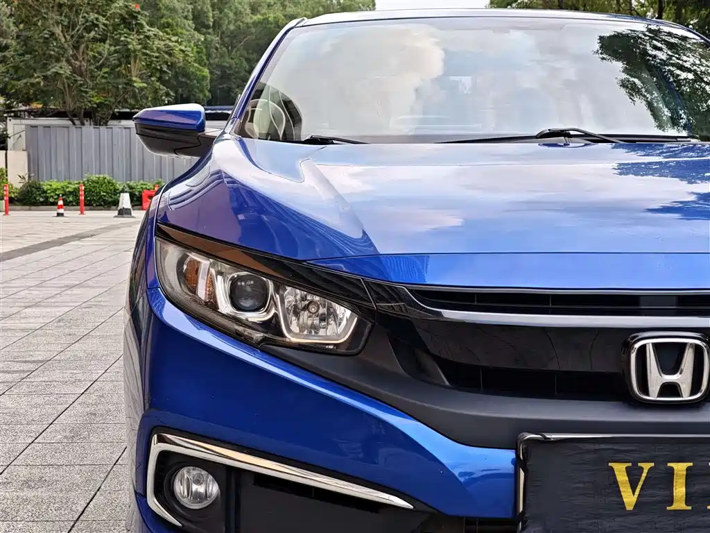 Honda Civic — фото 4
