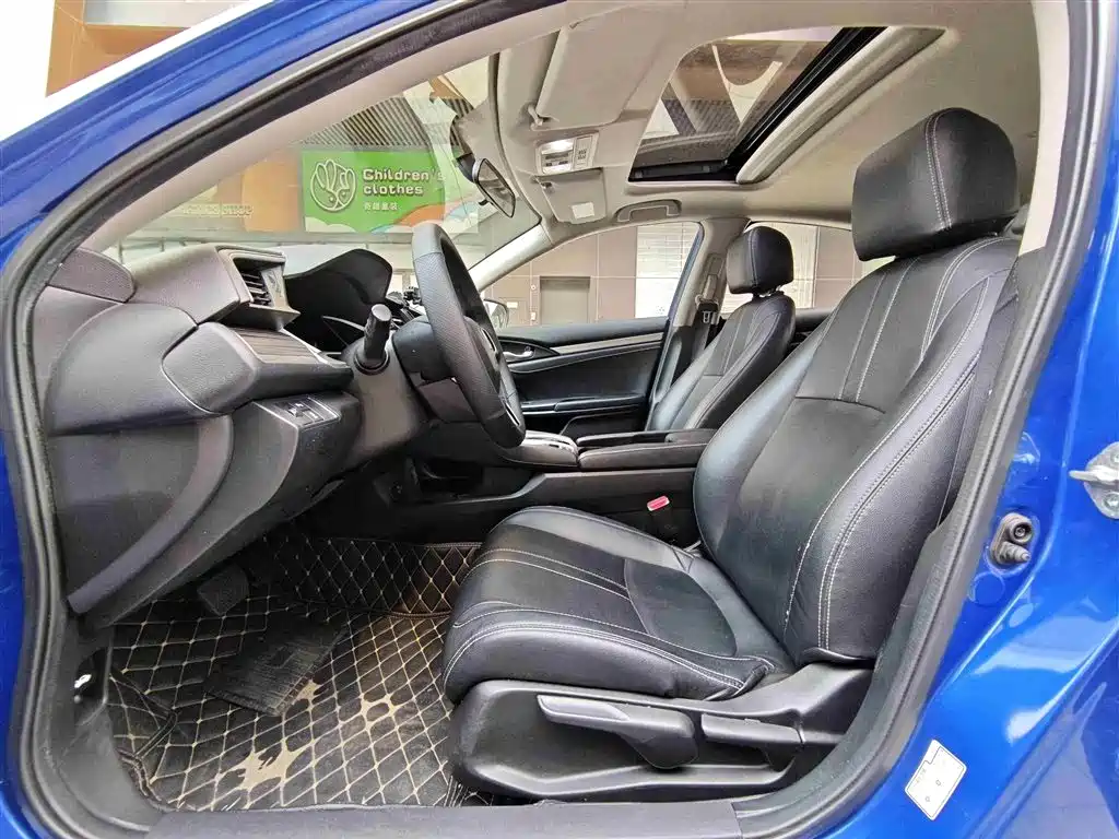Honda Civic — фото 6