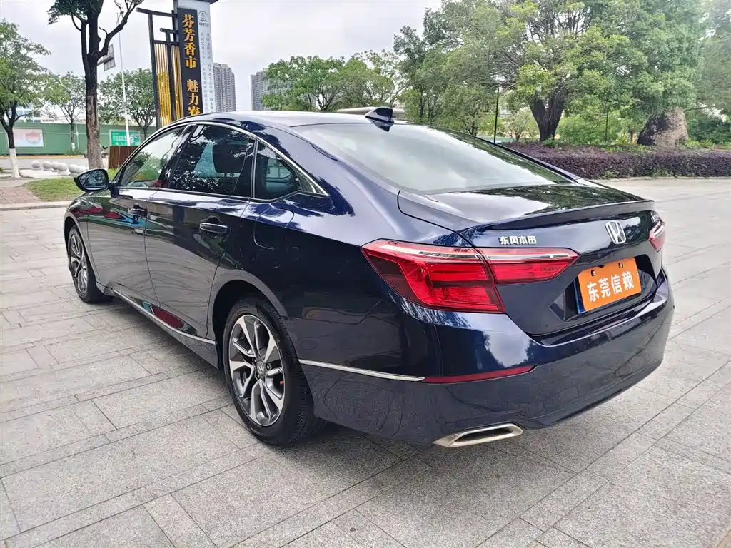 Honda Inspire — фото 6