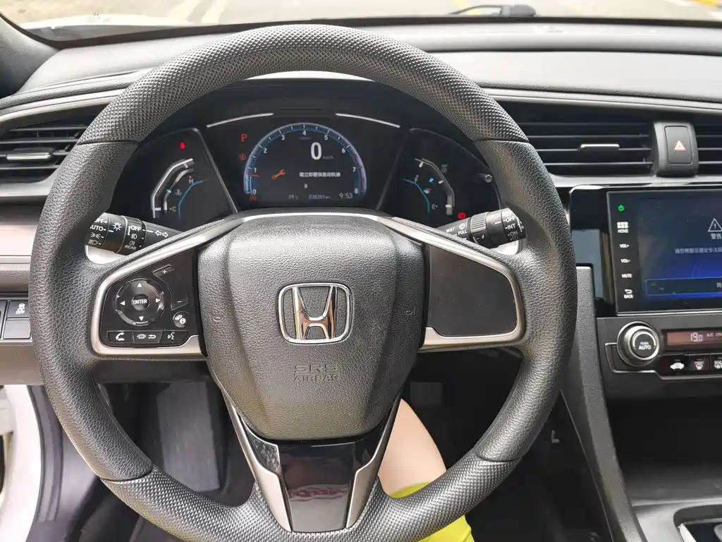 Honda Civic — фото 14