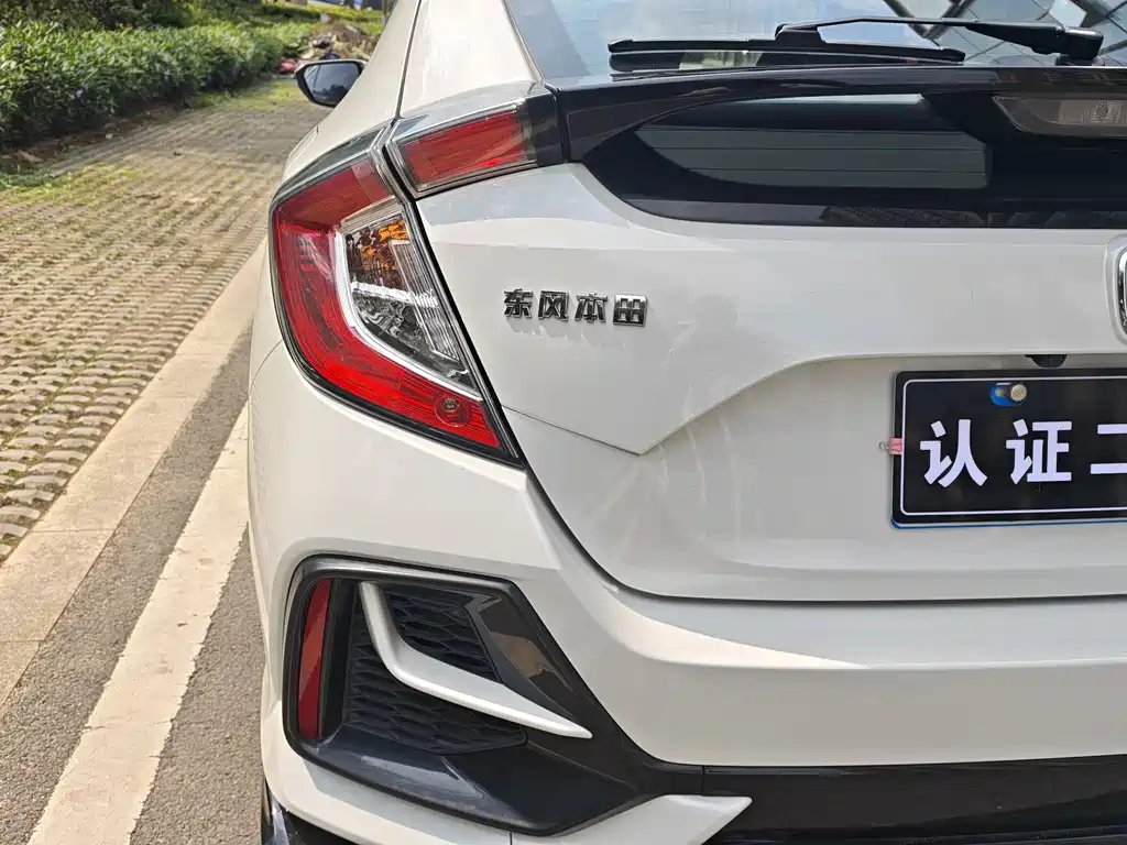 Honda Civic — фото 30