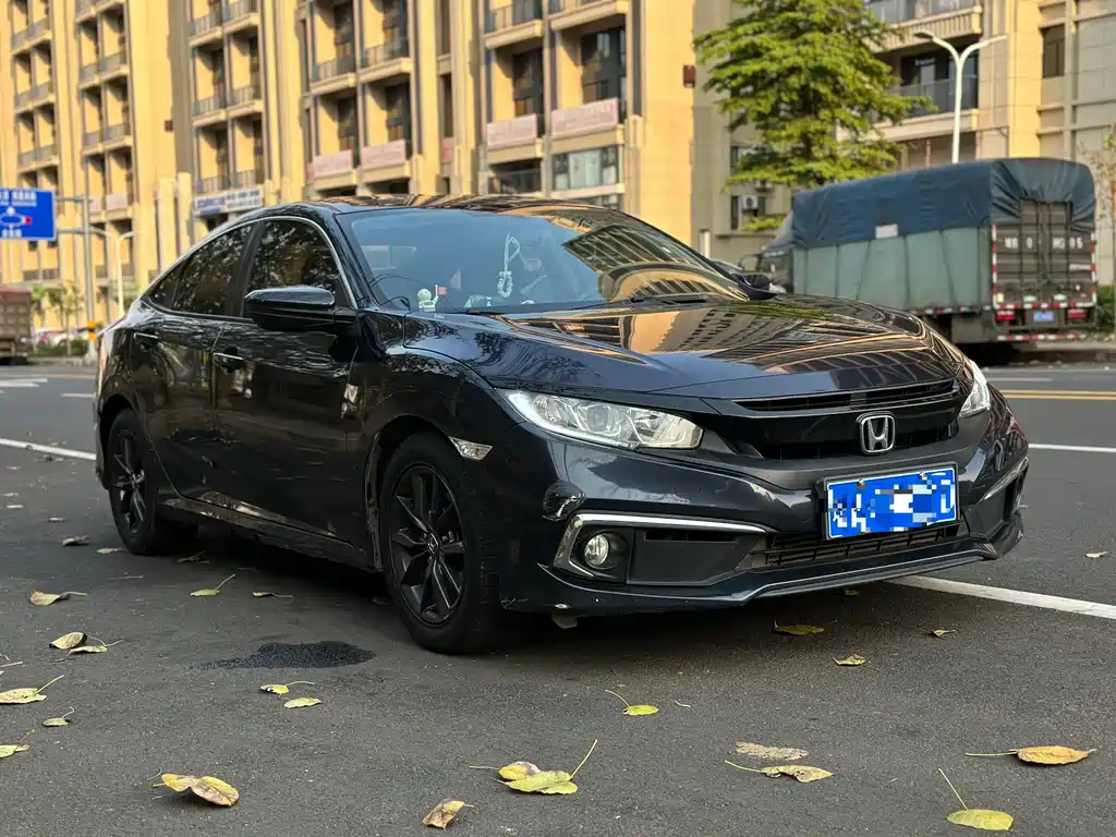 Honda Civic — фото 3