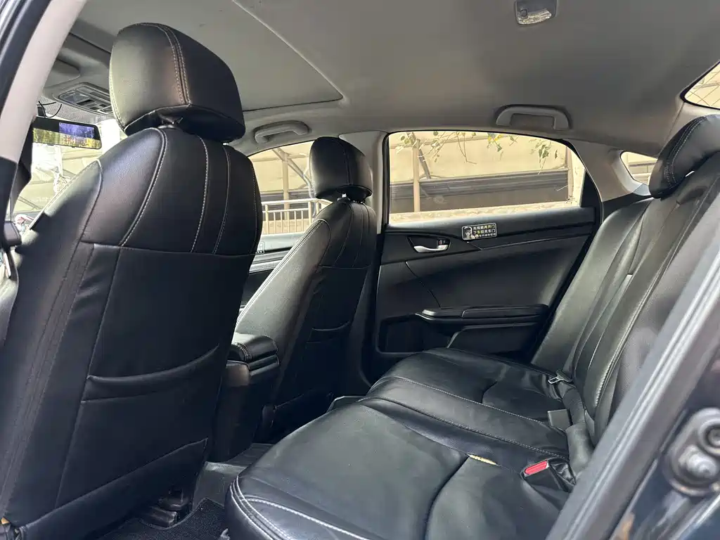 Honda Civic — фото 6