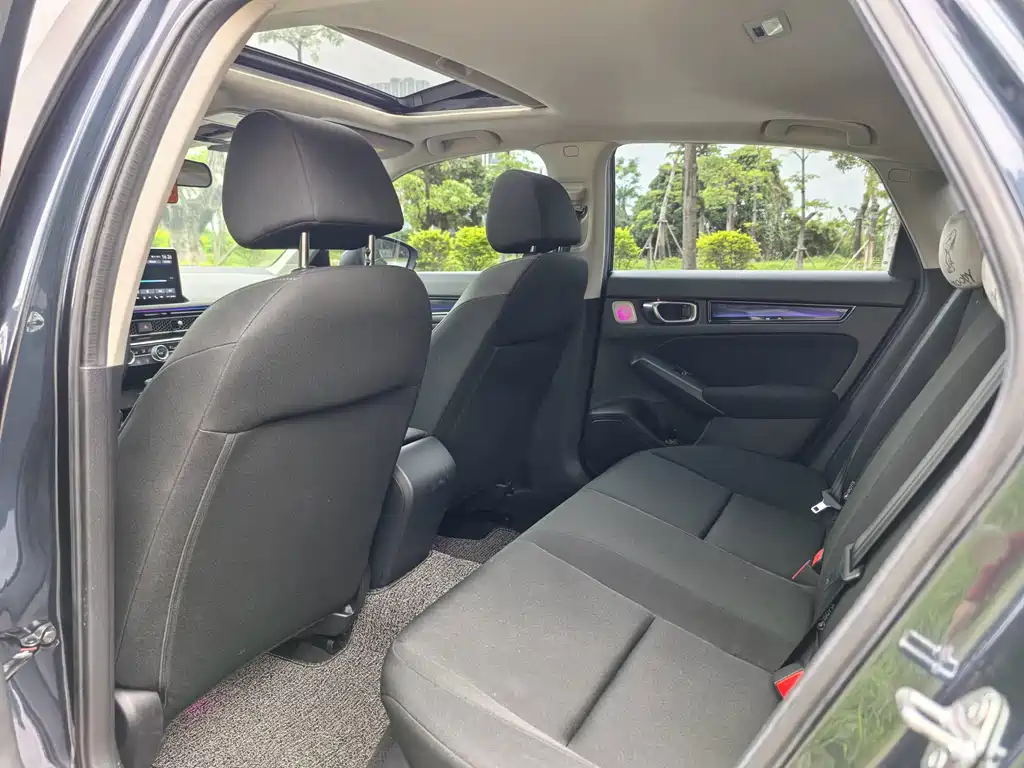 Honda Civic — фото 9