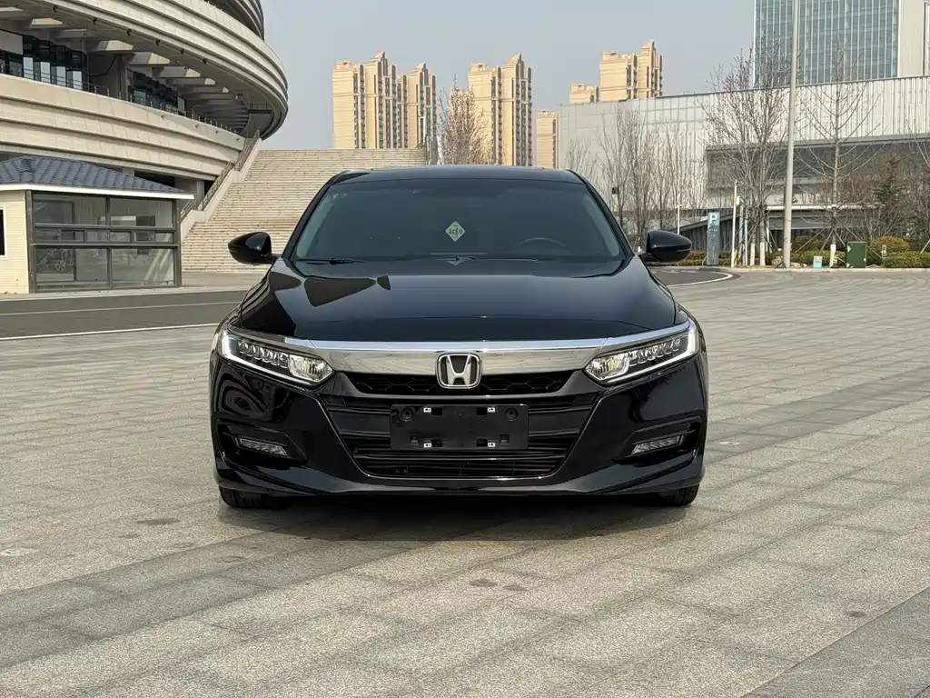 Honda Accord — фото 2