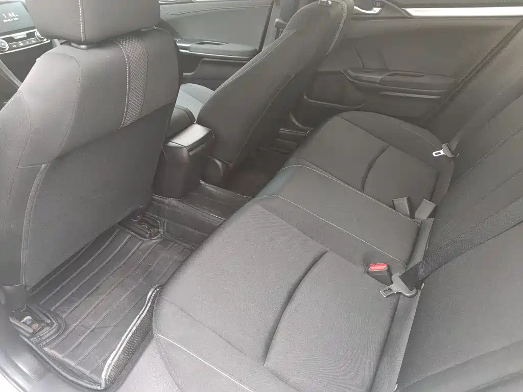 Honda Civic — фото 4