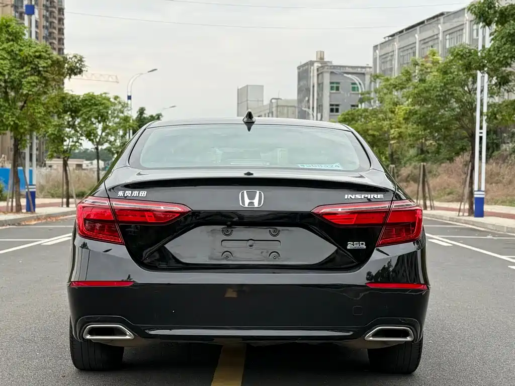 Honda Inspire — фото 4