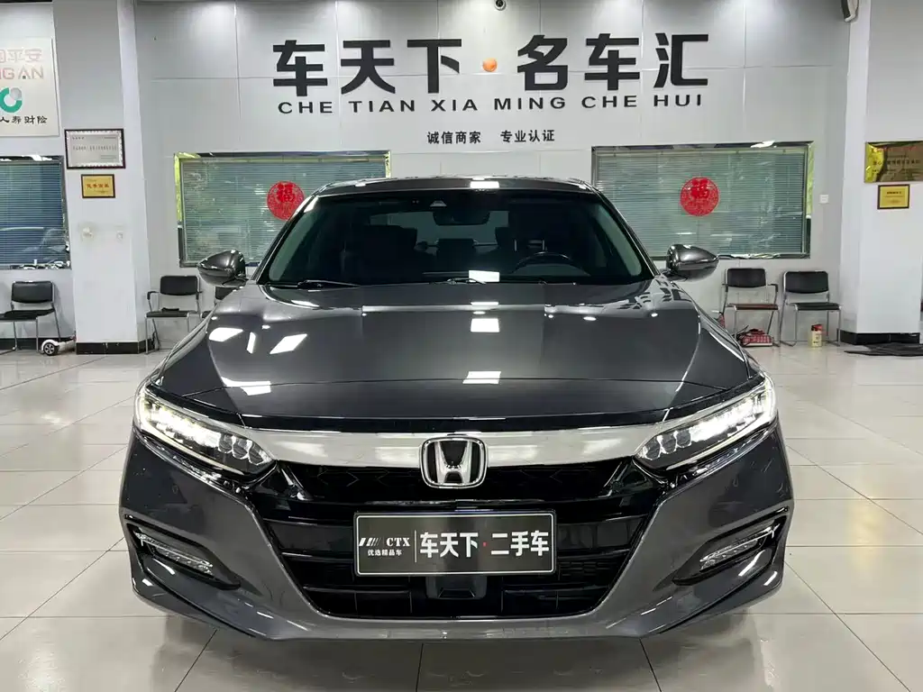 Honda Accord — фото 2