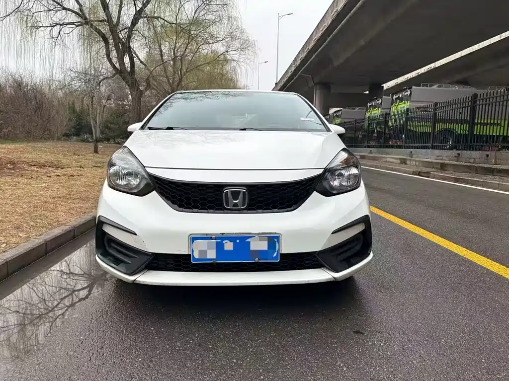 Honda Fit — фото 2