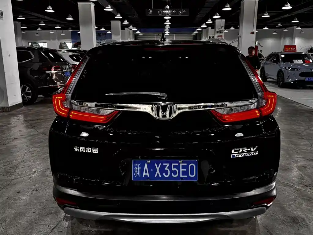 Honda CR-V — фото 7