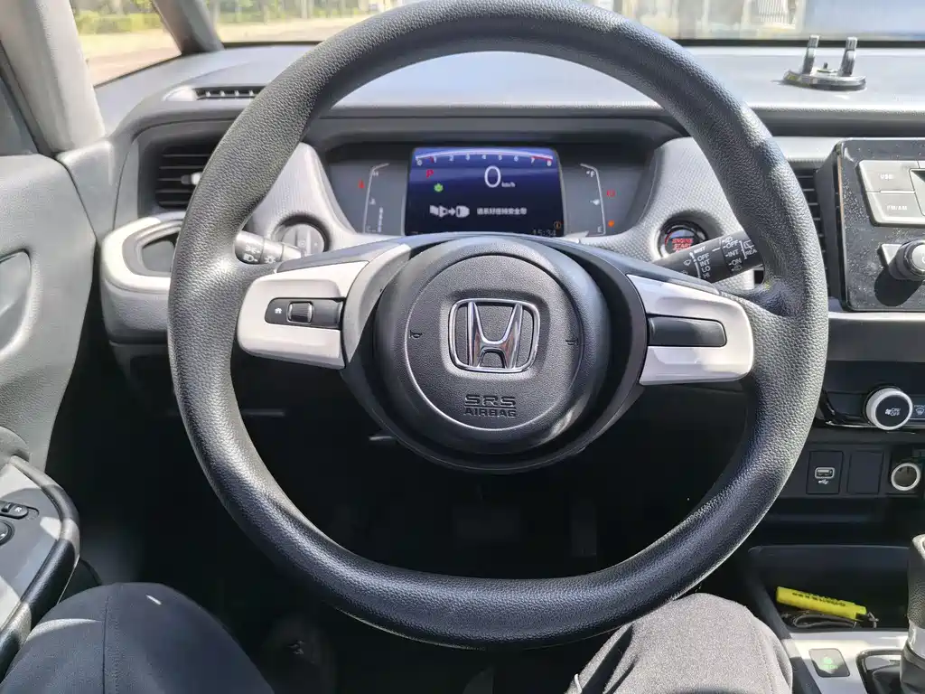 Honda Fit — фото 15