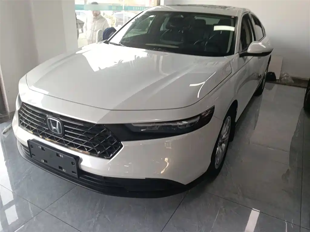 Honda Accord — фото 2