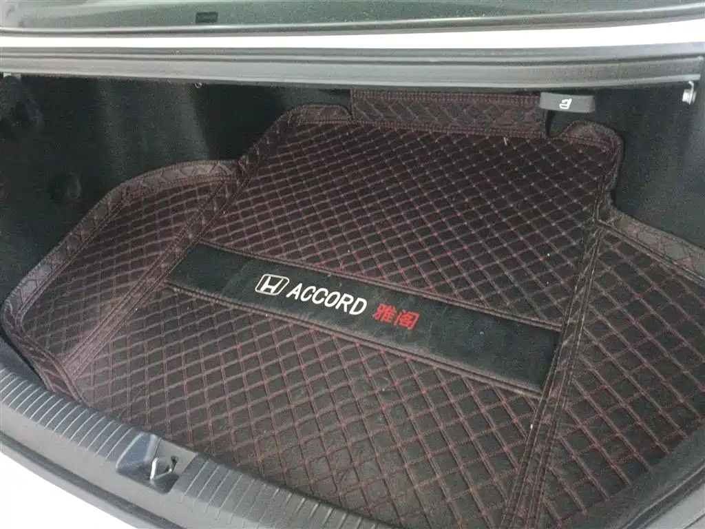 Honda Accord — фото 9