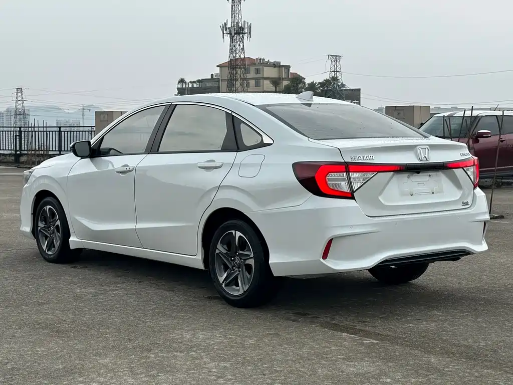 Honda Envix — фото 4