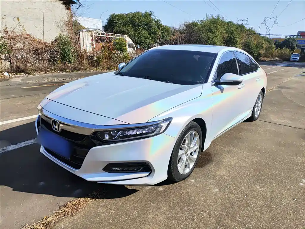Honda Accord — фото 2