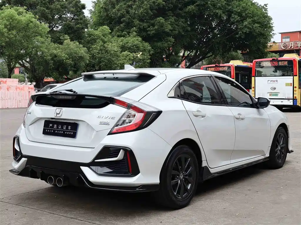 Honda Civic — фото 7
