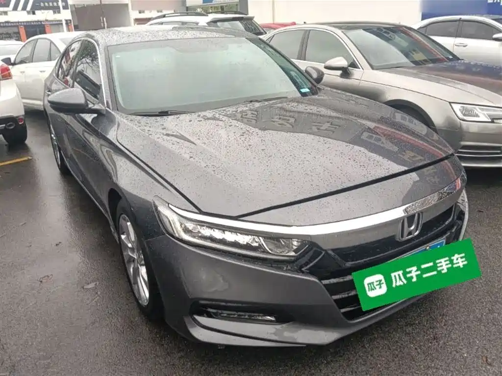 Honda Accord — фото 4