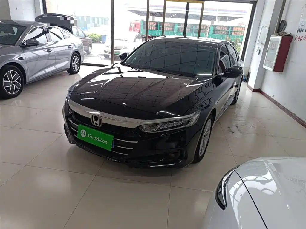 Honda Accord — фото 2