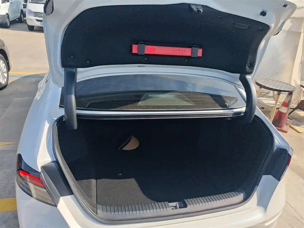 Honda Accord — фото 19