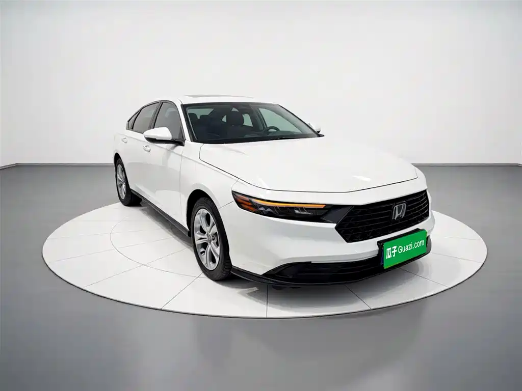 Honda Accord — фото 4