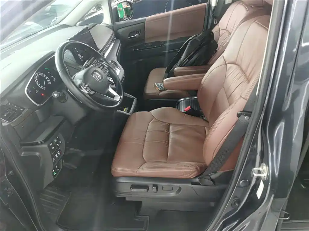 Honda Odyssey — фото 15