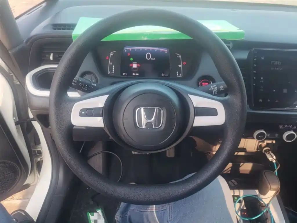 Honda Fit — фото 11