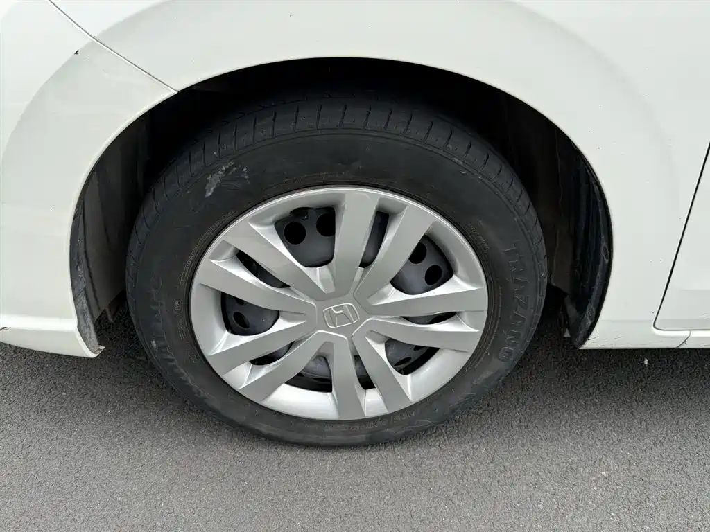 Honda Fit — фото 25