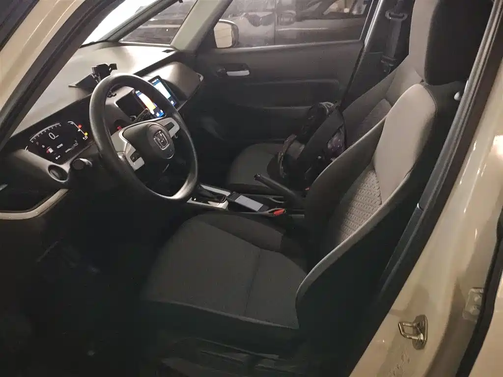 Honda Fit — фото 7