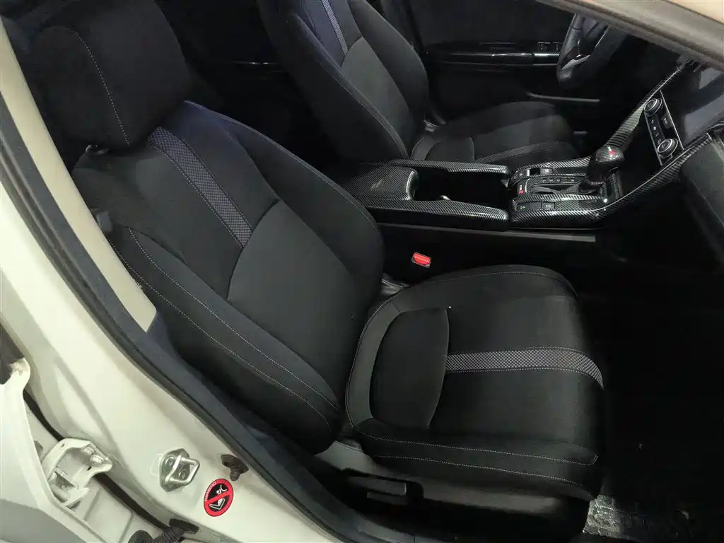 Honda Civic — фото 20