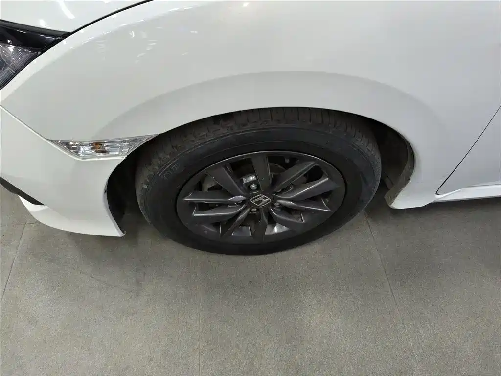 Honda Civic — фото 25